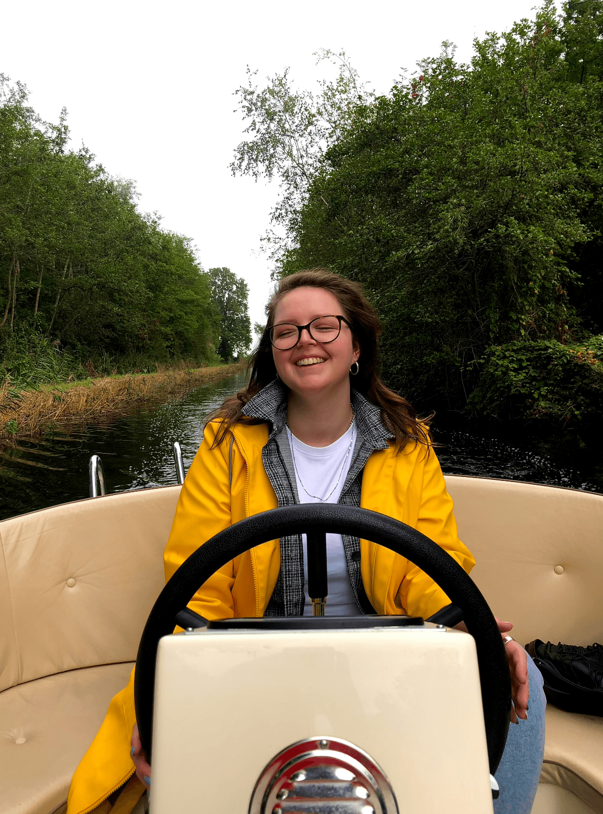 foto van iris op boot